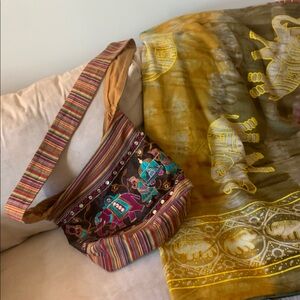 Beautiful Indian Tapestry Elephant Print & Bag Set